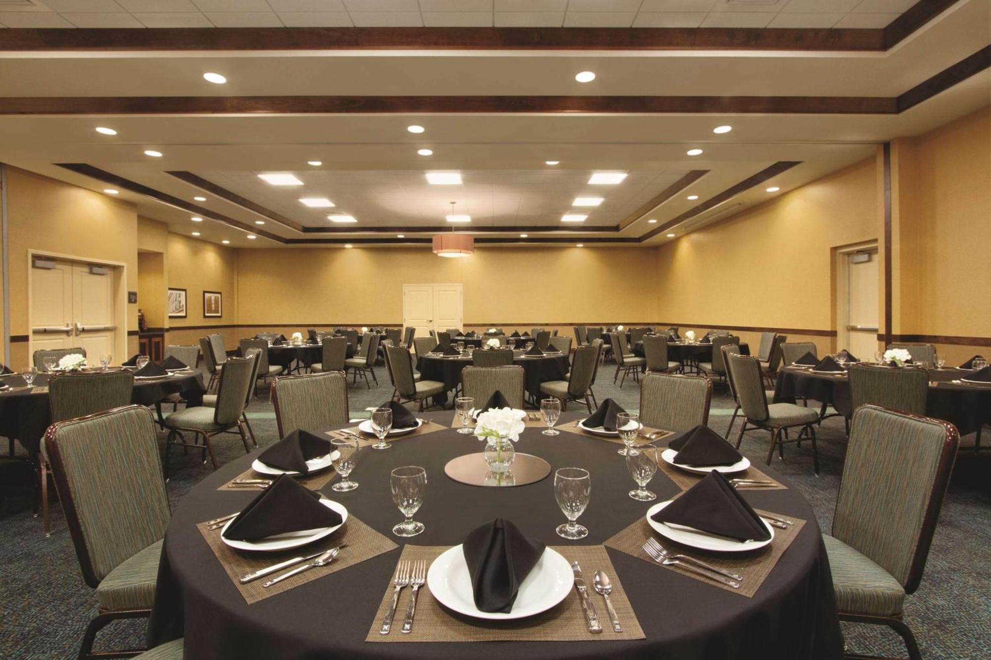 Hilton Garden Inn Oklahoma City/Bricktown Eksteriør bilde